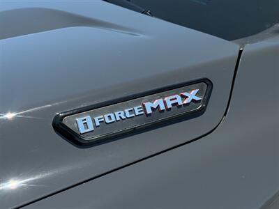 2025 Toyota 4Runner TRD Off-Road HV   - Photo 12 - Scottsdale, AZ 85257