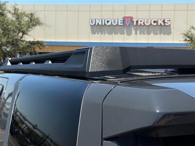 2025 Toyota 4Runner TRD Off-Road HV   - Photo 11 - Scottsdale, AZ 85257