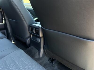 2025 Toyota 4Runner TRD Off-Road HV   - Photo 28 - Scottsdale, AZ 85257