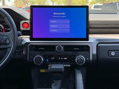 2025 Toyota 4Runner TRD Off-Road HV   - Photo 36 - Scottsdale, AZ 85257
