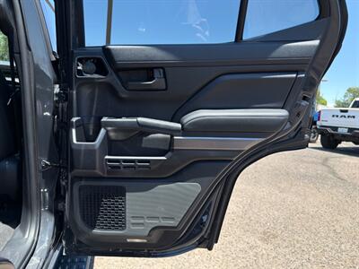 2025 Toyota 4Runner TRD Off-Road HV   - Photo 27 - Scottsdale, AZ 85257