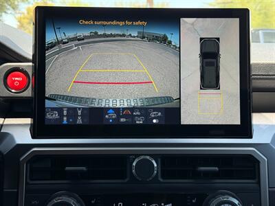 2025 Toyota 4Runner TRD Off-Road HV   - Photo 41 - Scottsdale, AZ 85257