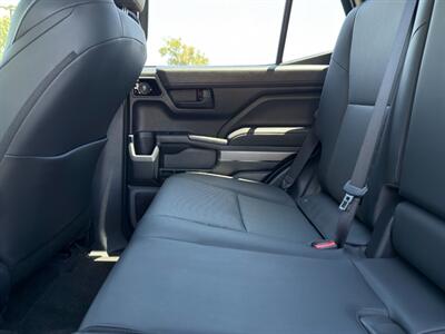 2025 Toyota 4Runner TRD Off-Road HV   - Photo 25 - Scottsdale, AZ 85257