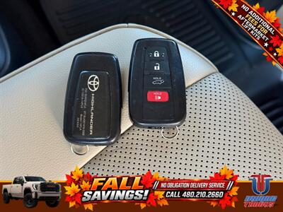 2023 Toyota Highlander Platinum - Photo 34 - Scottsdale, AZ 85257