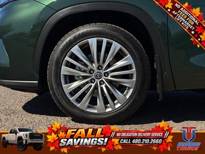 2023 Toyota Highlander Platinum - Photo 10 - Scottsdale, AZ 85257