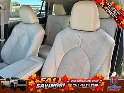 2023 Toyota Highlander Platinum - Photo 15 - Scottsdale, AZ 85257