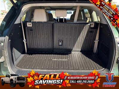 2023 Toyota Highlander Platinum - Photo 7 - Scottsdale, AZ 85257