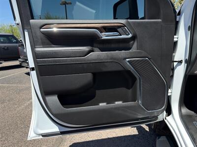2024 Chevrolet Silverado 3500HD LT   - Photo 15 - Scottsdale, AZ 85257