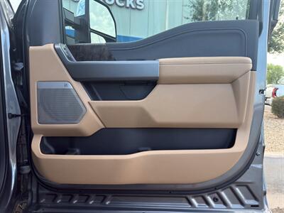 2025 Ford F-250 Super Duty Lariat   - Photo 30 - Scottsdale, AZ 85257
