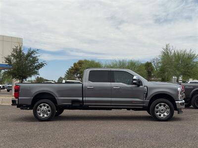2025 Ford F-250 Super Duty Lariat   - Photo 4 - Scottsdale, AZ 85257