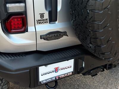 2024 Ford Bronco Raptor   - Photo 7 - Scottsdale, AZ 85257