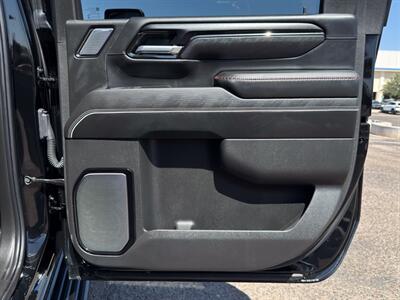 2025 GMC Sierra 2500HD AT4X   - Photo 25 - Scottsdale, AZ 85257