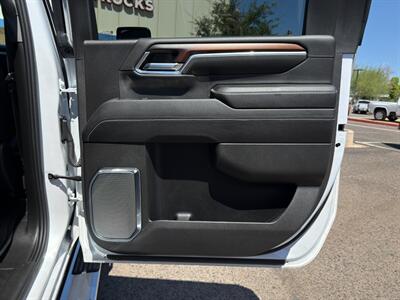 2024 GMC Sierra 3500HD Denali   - Photo 25 - Scottsdale, AZ 85257