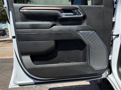 2024 GMC Sierra 3500HD Denali   - Photo 16 - Scottsdale, AZ 85257