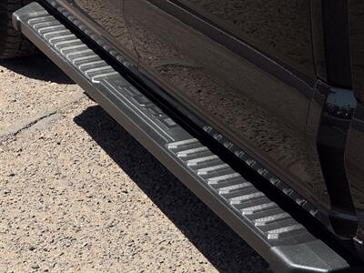 2025 Ford F-150 Lariat   - Photo 9 - Scottsdale, AZ 85257