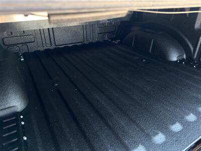 2025 Ford F-150 Lariat   - Photo 7 - Scottsdale, AZ 85257