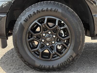 2025 Ford F-150 Lariat   - Photo 12 - Scottsdale, AZ 85257