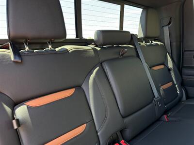2024 GMC Sierra 2500HD AT4   - Photo 29 - Scottsdale, AZ 85257