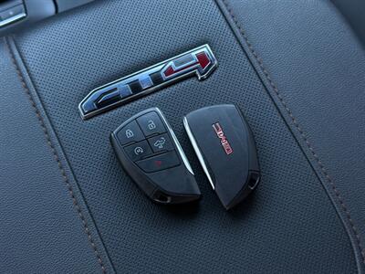 2024 GMC Sierra 2500HD AT4   - Photo 36 - Scottsdale, AZ 85257