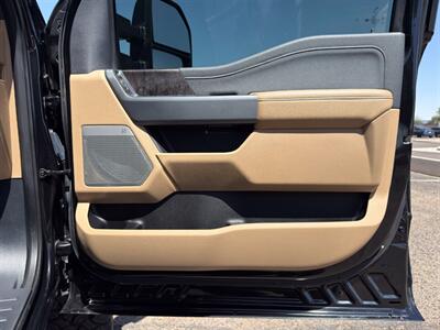 2023 Ford F-250 Super Duty Lariat   - Photo 28 - Scottsdale, AZ 85257