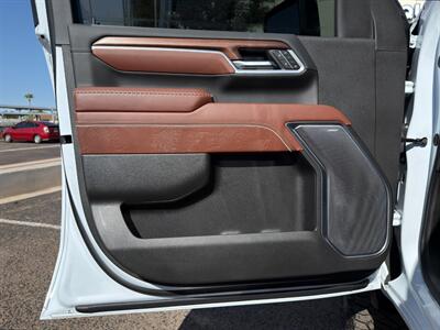 2026 GMC Sierra 2500HD Denali Ultimate   - Photo 18 - Scottsdale, AZ 85257