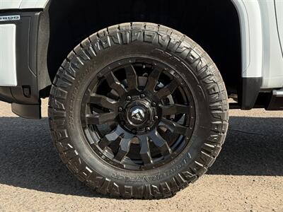 2026 GMC Sierra 2500HD Denali Ultimate   - Photo 10 - Scottsdale, AZ 85257