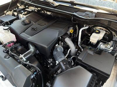 2024 Toyota Tundra 1794 Edition   - Photo 16 - Scottsdale, AZ 85257