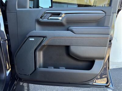 2025 GMC Sierra 2500HD AT4   - Photo 30 - Scottsdale, AZ 85257