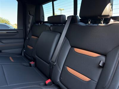 2025 GMC Sierra 2500HD AT4   - Photo 25 - Scottsdale, AZ 85257