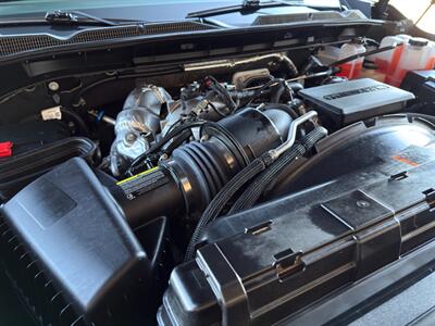2025 GMC Sierra 2500HD AT4   - Photo 15 - Scottsdale, AZ 85257