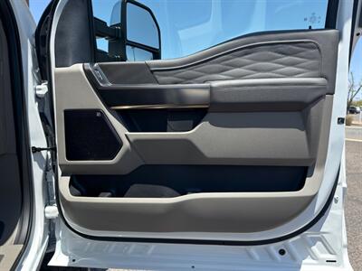 2026 Ford F-450 Super Duty Platinum Plus   - Photo 29 - Scottsdale, AZ 85257