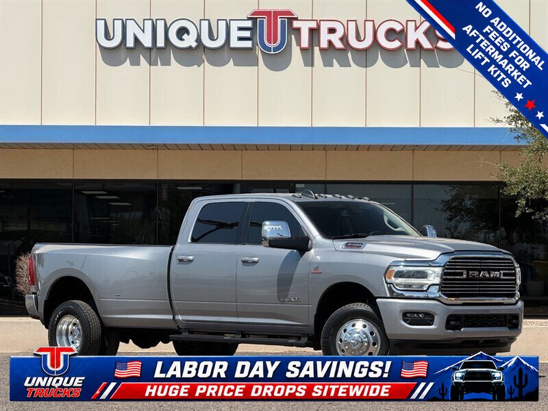 Billet Silver Metallic Clear Coat 2023 RAM 3500 Pickup Truck Four-Wheel Drive Automatic