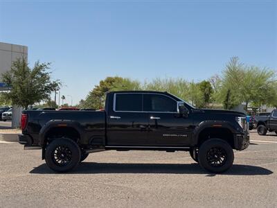 2024 GMC Sierra 2500HD Denali Ultimate   - Photo 4 - Scottsdale, AZ 85257