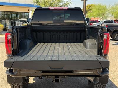 2024 GMC Sierra 2500HD Denali Ultimate   - Photo 8 - Scottsdale, AZ 85257