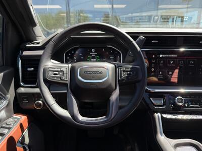 2024 GMC Sierra 2500HD Denali Ultimate   - Photo 32 - Scottsdale, AZ 85257