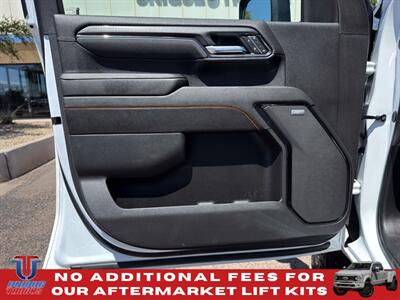 2024 GMC Sierra 2500HD AT4   - Photo 19 - Scottsdale, AZ 85257