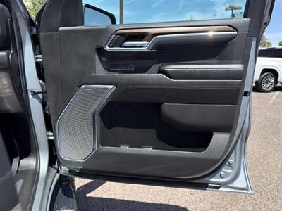 2024 Chevrolet Silverado 1500 High Country   - Photo 28 - Scottsdale, AZ 85257