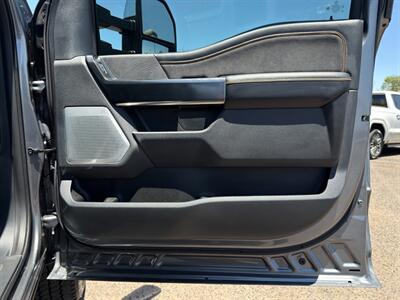 2024 Ford F-250 Super Duty Platinum   - Photo 27 - Scottsdale, AZ 85257