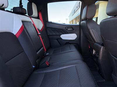 2023 GMC Canyon AT4X   - Photo 28 - Scottsdale, AZ 85257