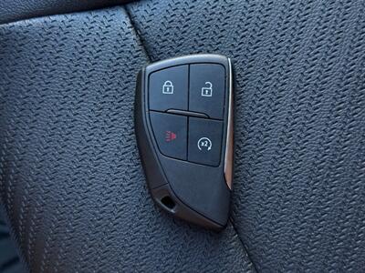 2023 GMC Canyon AT4X   - Photo 38 - Scottsdale, AZ 85257