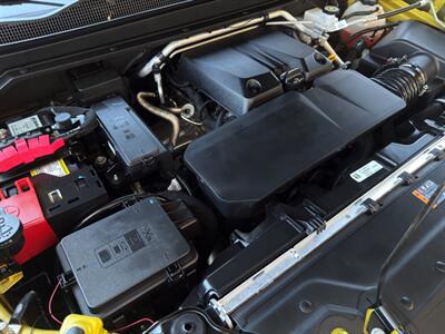 2023 GMC Canyon AT4X   - Photo 15 - Scottsdale, AZ 85257
