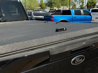 2022 Ford F-250 Super Duty Lariat   - Photo 9 - Scottsdale, AZ 85257