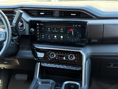 2024 GMC Sierra 2500HD Denali   - Photo 32 - Scottsdale, AZ 85257