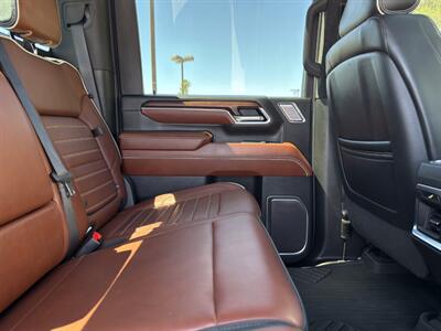 2024 GMC Sierra 2500HD Denali Ultimate   - Photo 29 - Scottsdale, AZ 85257