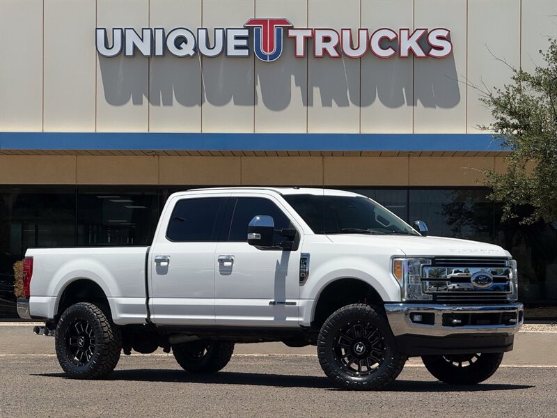 2017 Ford F-250 Super Duty Lariat   - Photo 1 - Scottsdale, AZ 85257