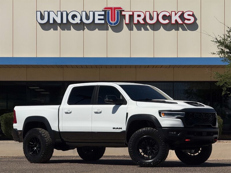 2025 RAM 1500 RHO  