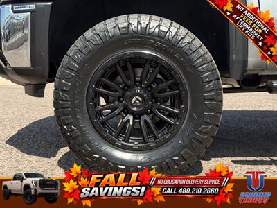 2024 GMC Sierra 2500HD SLE - Photo 11 - Scottsdale, AZ 85257