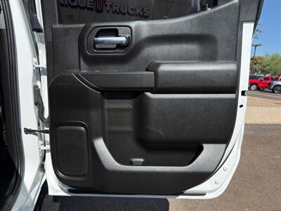 2023 GMC Sierra 1500 Crew Cab   - Photo 25 - Scottsdale, AZ 85257