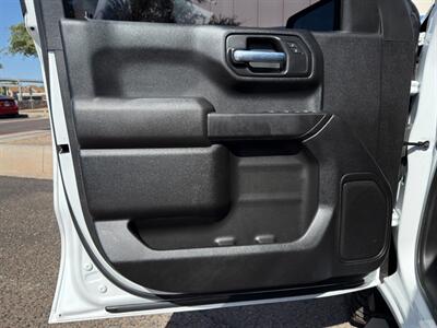 2023 GMC Sierra 1500 Crew Cab   - Photo 17 - Scottsdale, AZ 85257