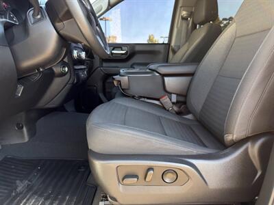 2023 GMC Sierra 1500 Crew Cab   - Photo 19 - Scottsdale, AZ 85257